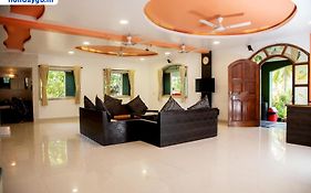 Ghanvatkar Bunglow Resort